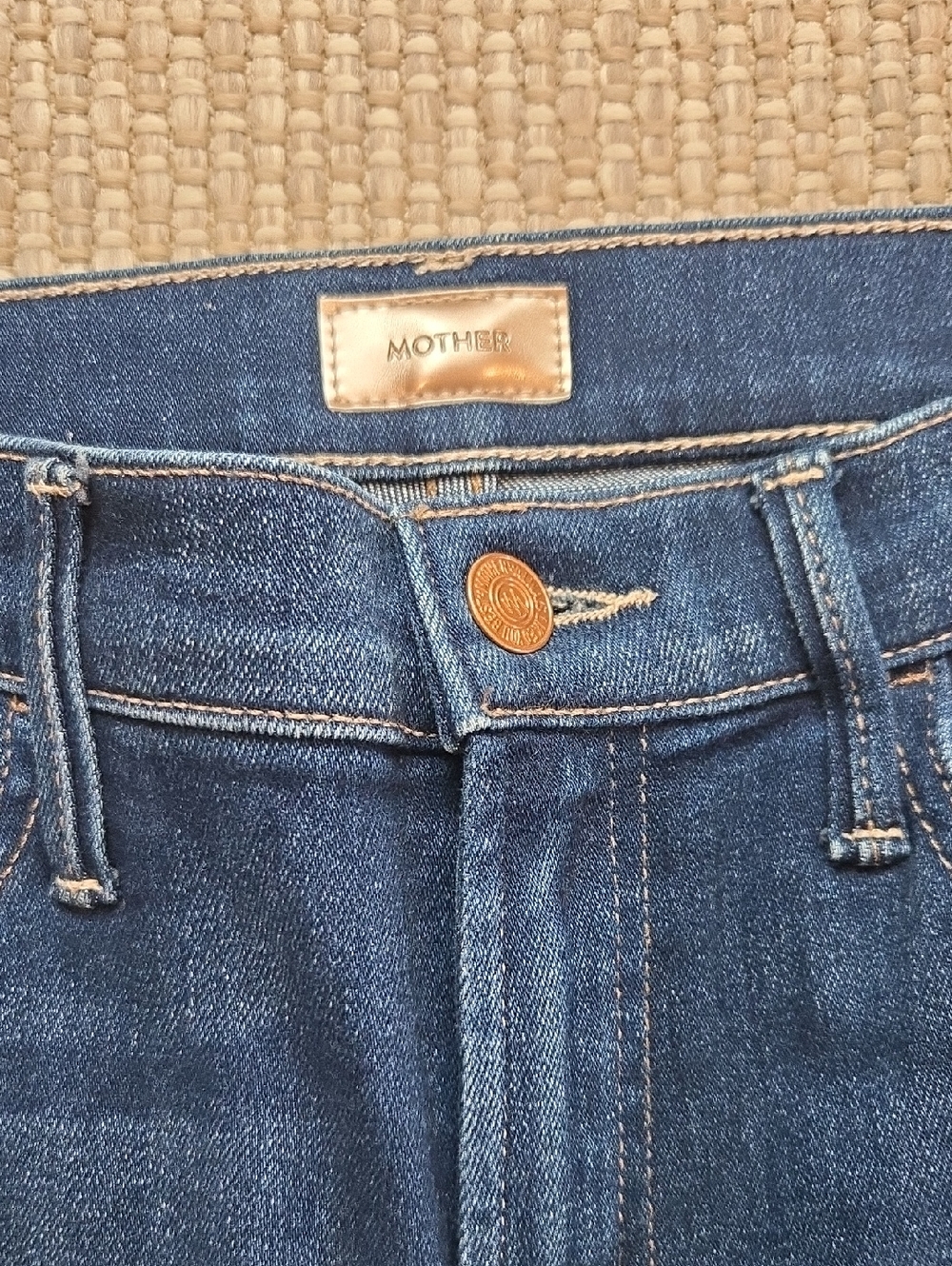 Mother The Hustler Ankle Fray Size 26 - Picture 3 of 8